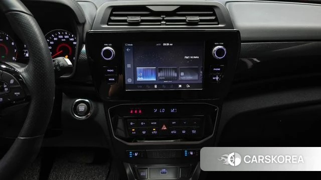 Ssangyong The New Tivoli id 4650147 из Кореи 7