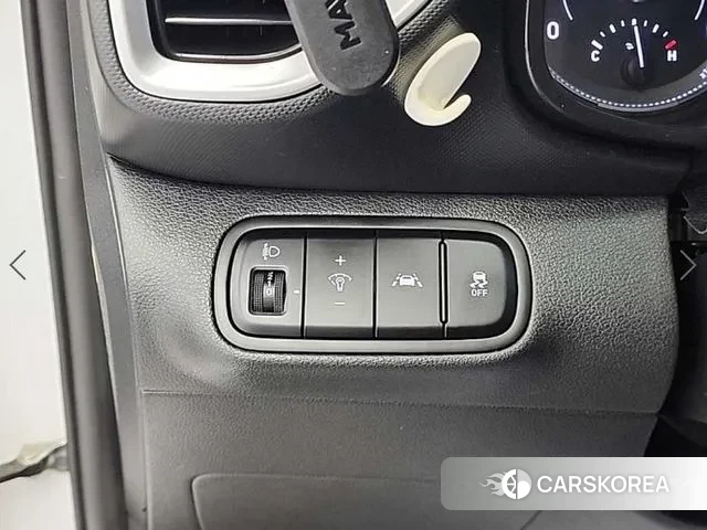 Hyundai Venue id 3525997 из Кореи 7