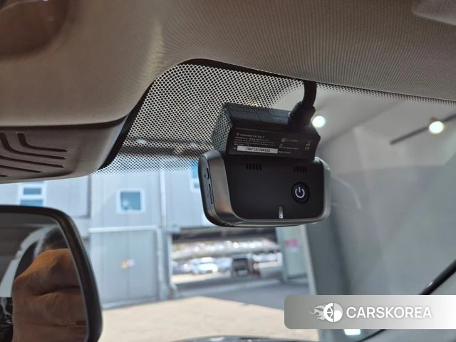 BMW 5 Series (G30) id 3828615 из Кореи 7