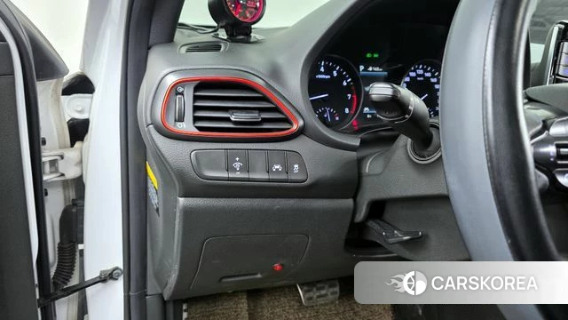 Hyundai i30 (PD) id 3813443 из Кореи 7