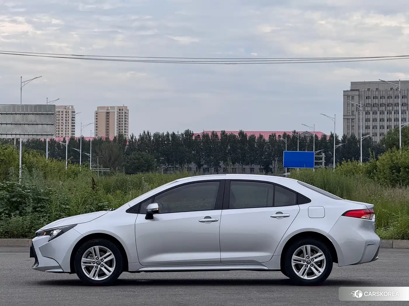 Toyota Levin id 4589497 из Китая 7