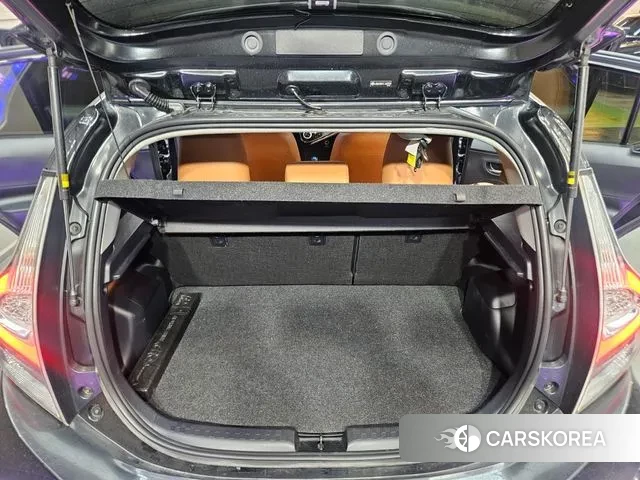 Toyota Prius C id 3484469 из Кореи 7