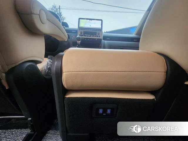 Hyundai Staria id 4419700 из Кореи 7