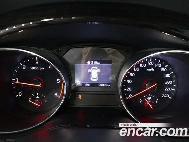 Kia The New Carnival id 2732502 из Кореи 7