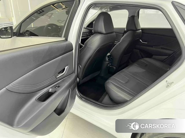 Hyundai Elantra id 4264480 из Китая 7