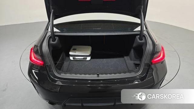 BMW 3 Series (G20) id 4783609 из Кореи 7