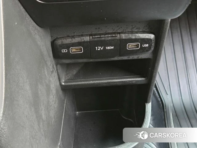 Hyundai Staria id 3856436 из Кореи 7