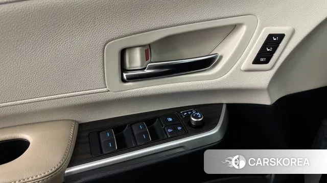 Toyota Sienna 4th Generation id 3740384 из Кореи 7