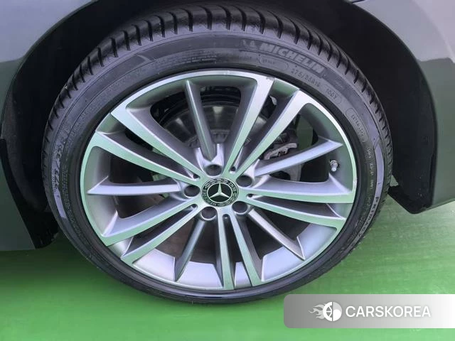 Mercedes-Benz CLS id 4242407 из Китая 7