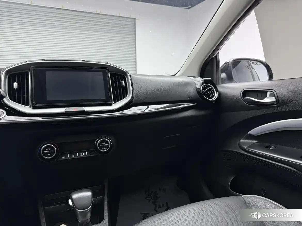 Kia Yi Ran id 4576296 из Китая 7