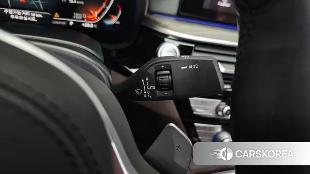 BMW 5 Series (G30) id 3033411 из Кореи 7