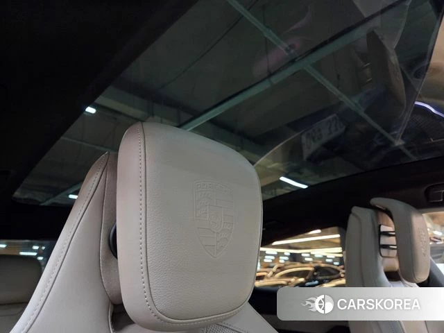 Porsche Taycan id 4402505 из Кореи 7