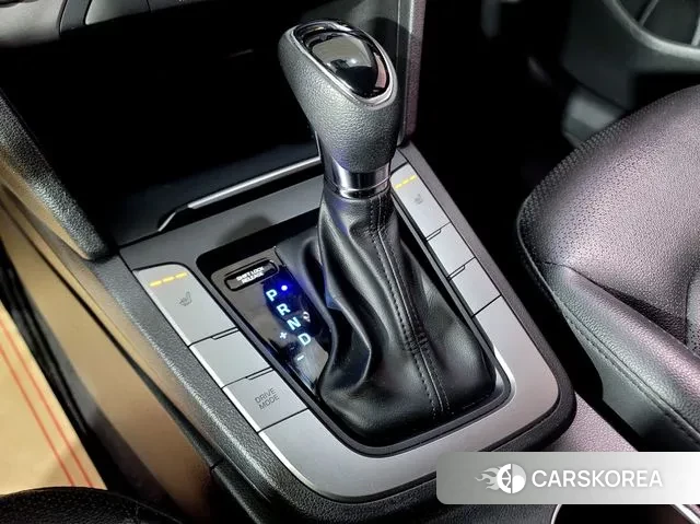 Hyundai Avante AD id 3636654 из Кореи 7