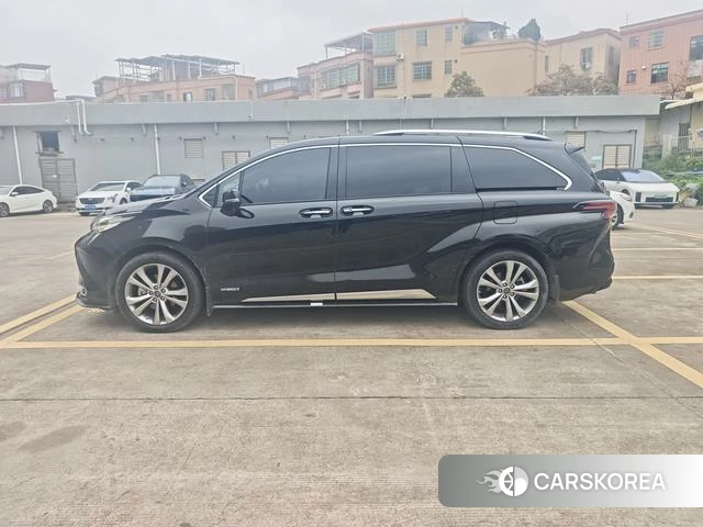 Toyota Saina id 4321249 из Китая 7
