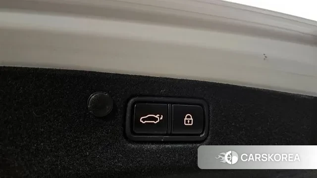 Hyundai The New Grandeur IG Hybrid id 3576919 из Кореи 7