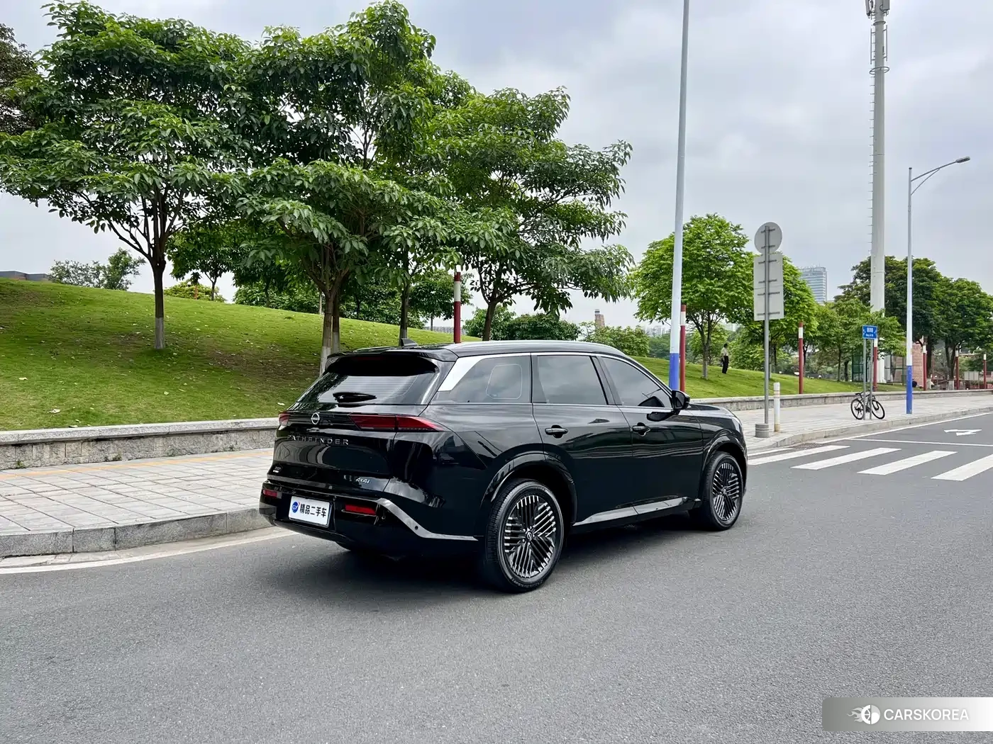 Nissan Pathfinder id 4634861 из Китая 7