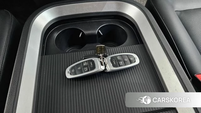 Hyundai Staria id 4433943 из Кореи 7