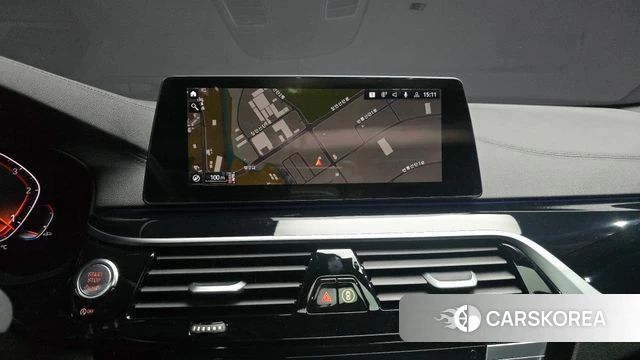 BMW 5 Series (G30) id 3885873 из Кореи 7