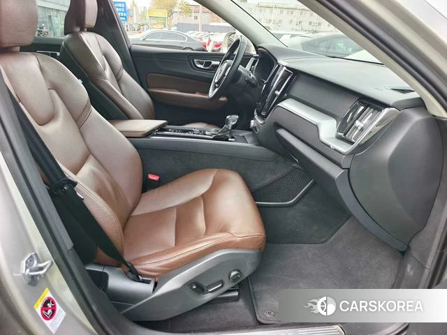 Volvo XC60 id 4253524 из Китая 7