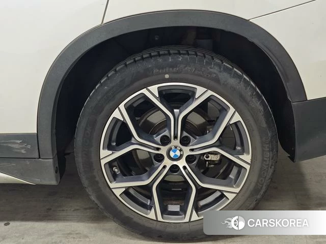 BMW X1 id 4260297 из Китая 7