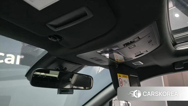 Lexus UX250h id 3916690 из Кореи 7