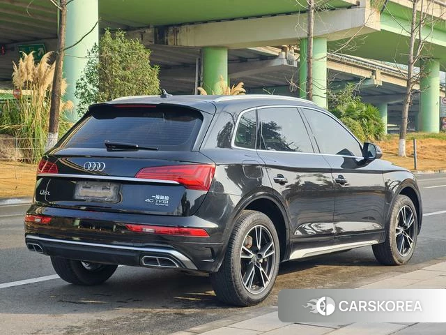 Audi Q5L id 4261376 из Китая 7