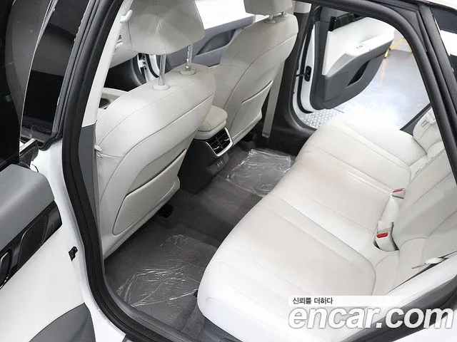 Hyundai Grandeur (GN7) id 2739683 из Кореи 7