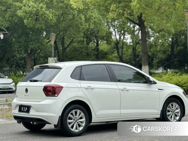 Volkswagen Polo id 4359108 из Китая 7
