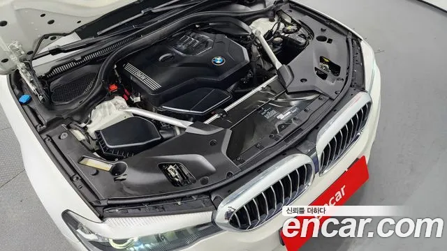 BMW 5 Series (G30) id 2529739 из Кореи 7