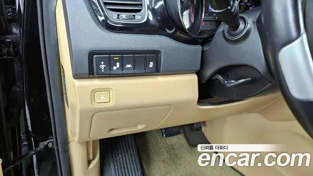 Kia The New Carnival id 2296341 из Кореи 7