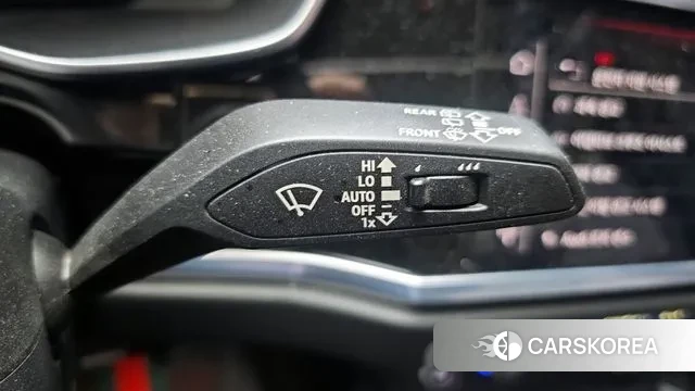 Audi Q3 (F3) id 3634837 из Кореи 7