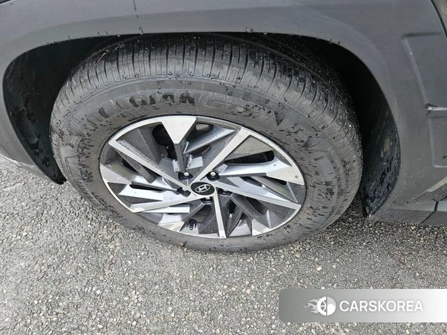 Hyundai Tucson (NX4) id 4355945 из Кореи 7