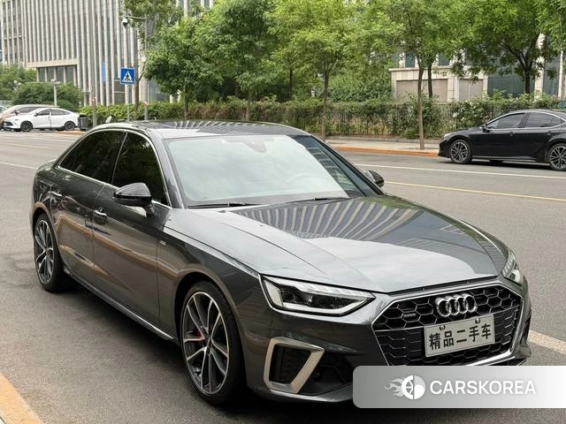 Audi A4L id 4300461 из Китая 7