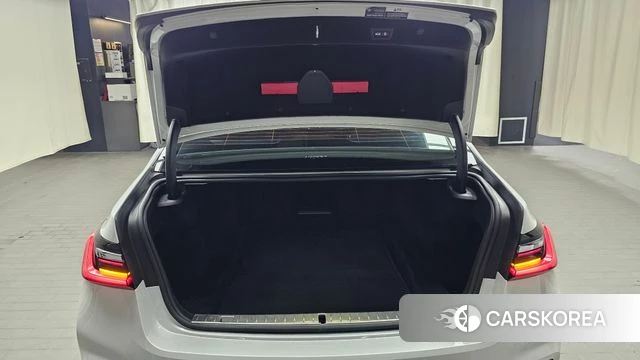 BMW 7 Series (G11) id 4731001 из Кореи 7