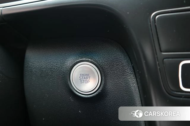 Hyundai Staria id 4586016 из Кореи 7