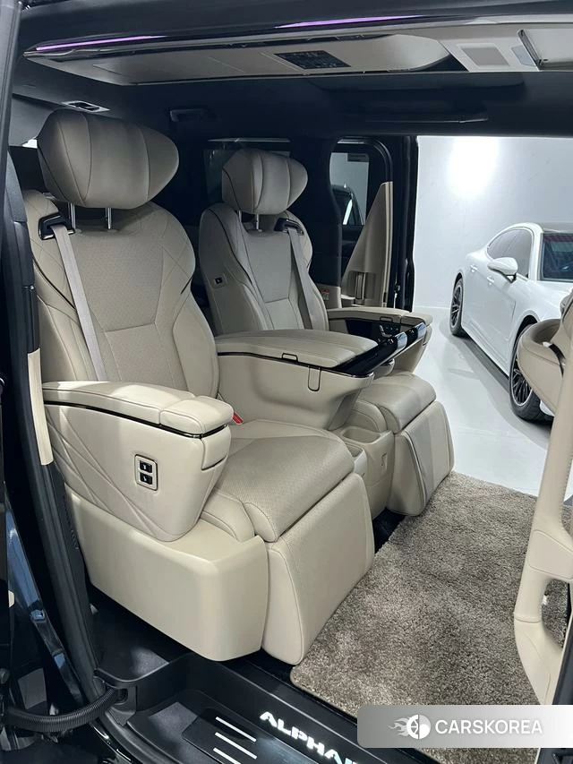 Toyota Elfa id 4257628 из Китая 7