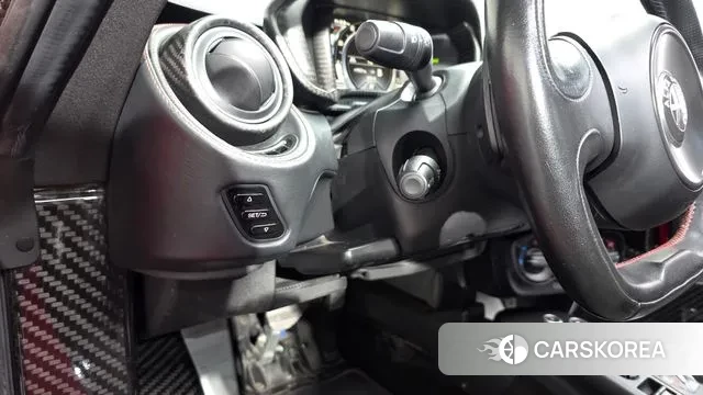 Alfa Romeo 4C id 3454941 из Кореи 7