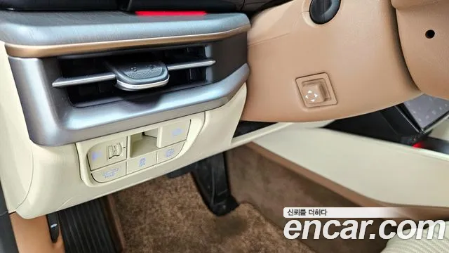 Hyundai Grandeur Hybrid (GN7) id 2832374 из Кореи 7