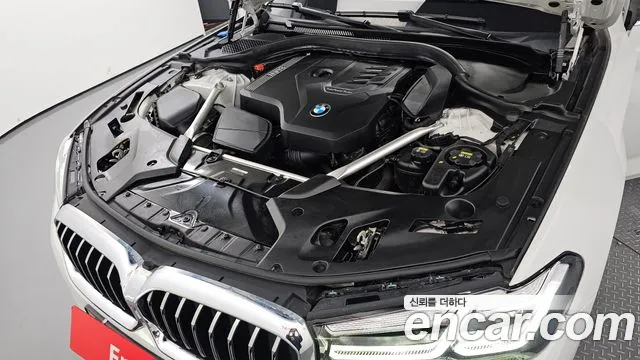 BMW 5 Series (G30) id 2783978 из Кореи 7