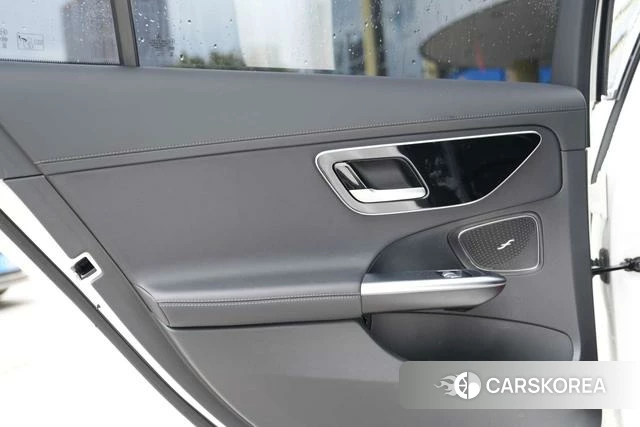 Mercedes-Benz Class C id 4271407 из Китая 7