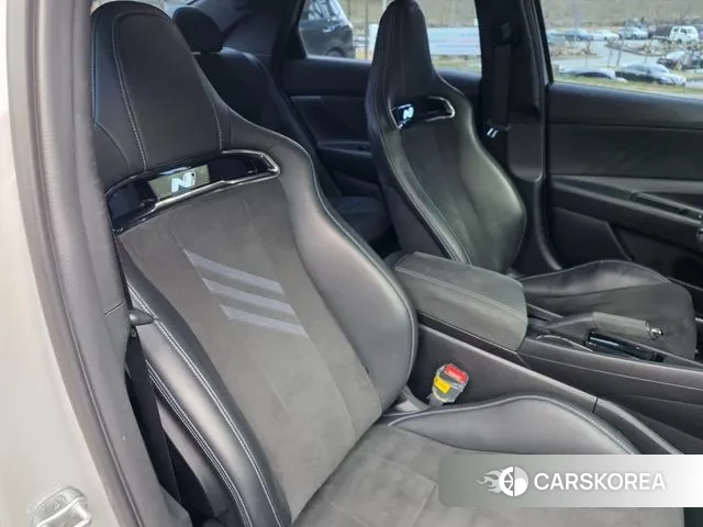 Hyundai Avante (CN7) id 3478451 из Кореи 7