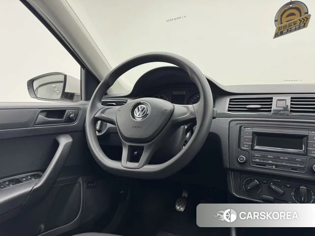 Volkswagen Santana id 4258564 из Китая 7