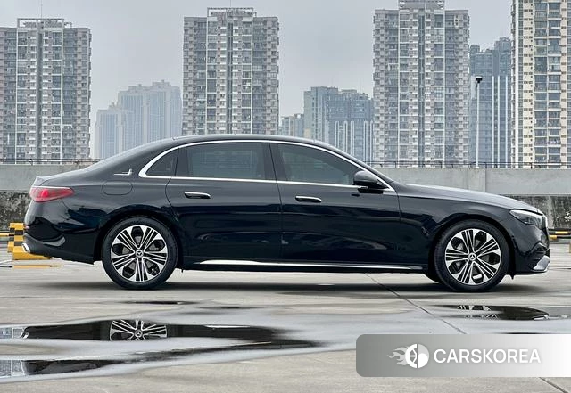 Mercedes-Benz E-class id 4259331 из Китая 7
