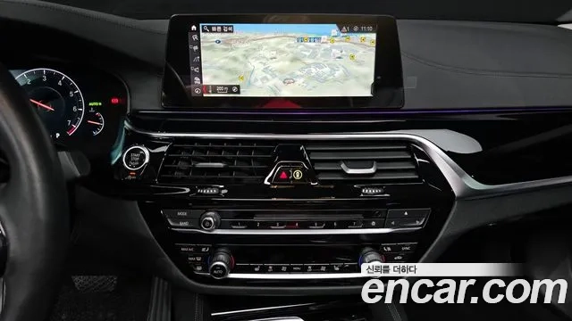 BMW 5 Series (G30) id 2946037 из Кореи 7