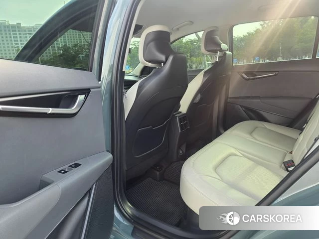 Kia Di Ol Nu Niro id 4763647 из Кореи 7