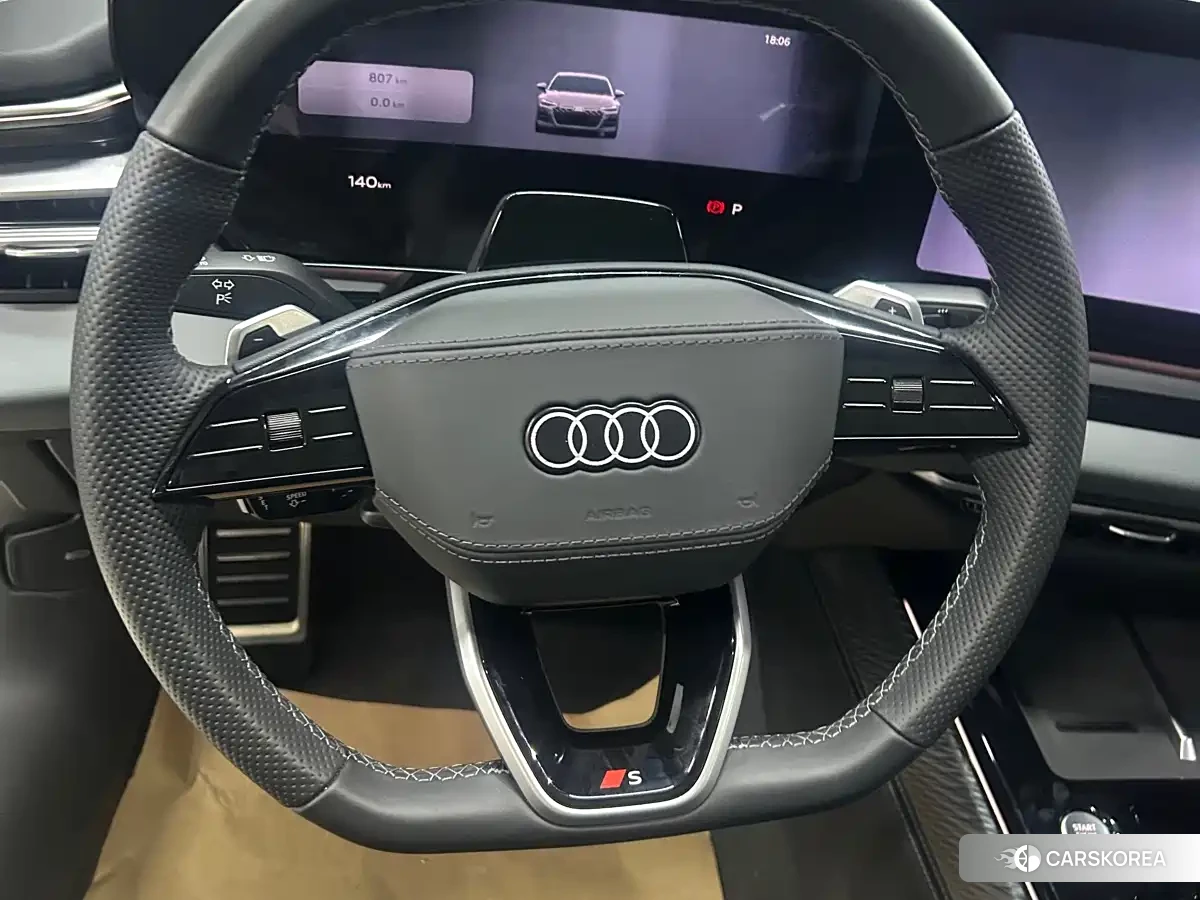 Audi A6L id 4538862 из Китая 7