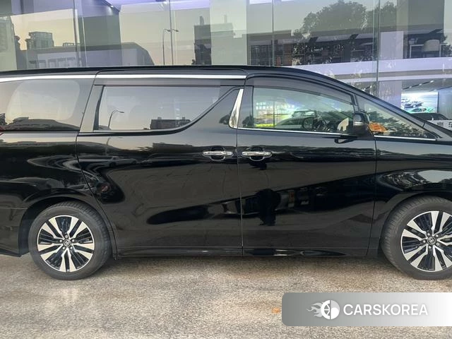 Toyota Elfa id 4182689 из Китая 7