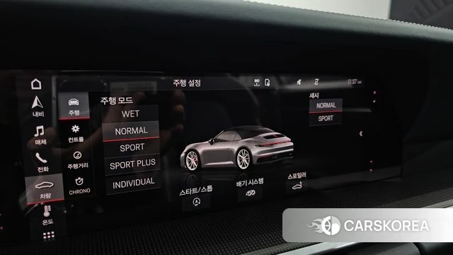 Porsche 911(992) id 4203061 из Кореи 7