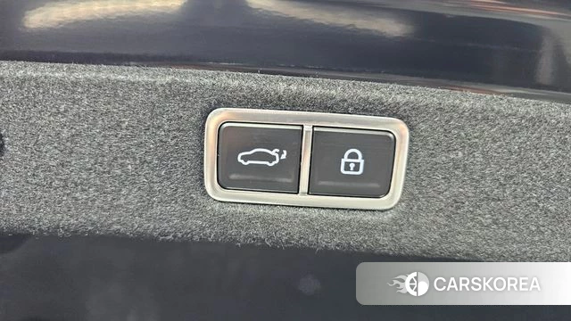 Hyundai Grandeur Hybrid (GN7) id 4222674 из Кореи 7