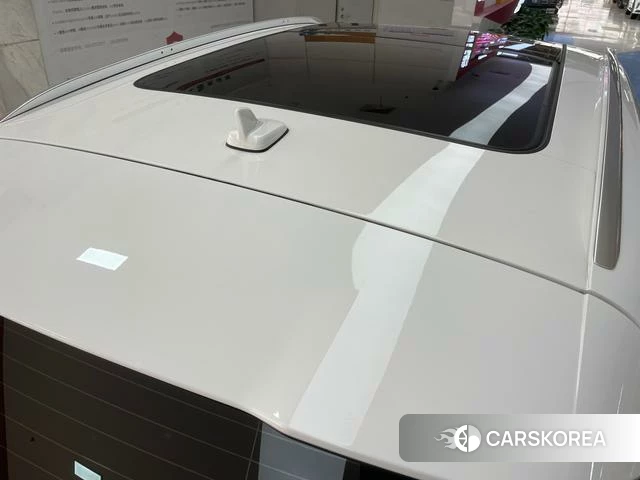 Audi Q5L id 3855983 из Китая 7
